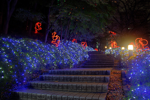 Santa Claus illumination (HDR)